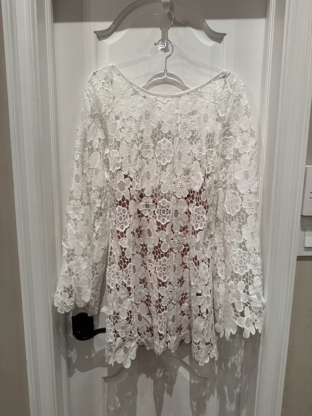 RUMER Women's White Floral Lace Long-Sleeve Top
